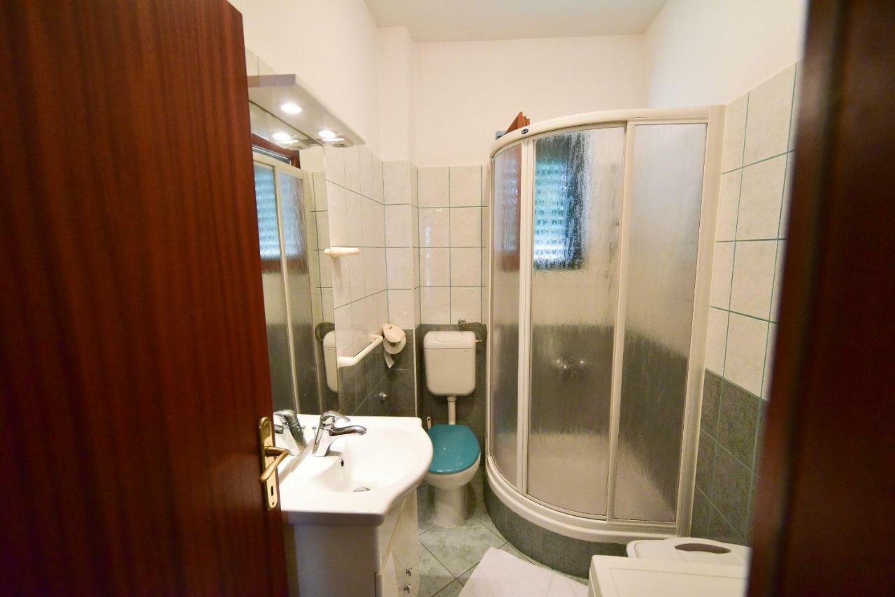 Apartment Marcella 1 Ljubač エクステリア 写真